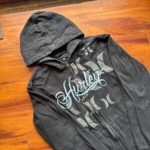 Vintage Y2K Hurley Zip Up Hoodie Small